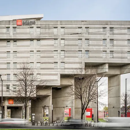 Apartahotel Adagio Access La 3*