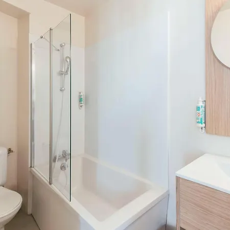 Adagio Access La Apartahotel