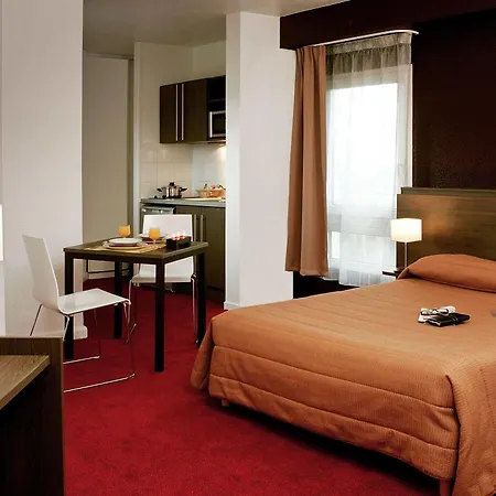 Adagio Access La París