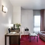 Adagio Access La 3* פריז