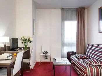 Adagio Access La 3*