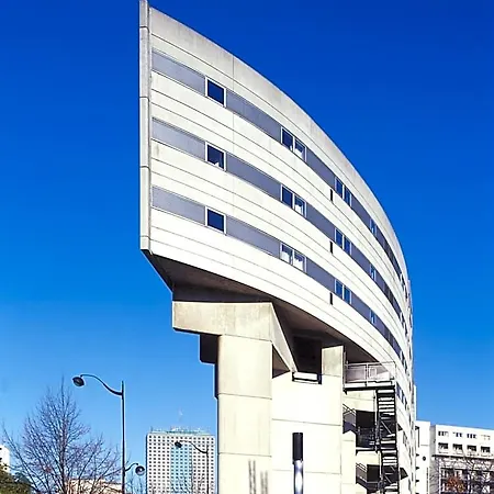 Adagio Access La Hotel apartamentowy Paryż