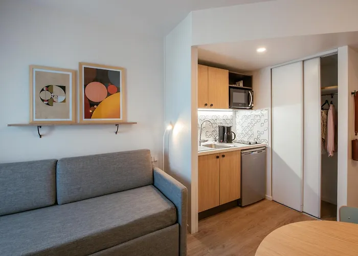 Апарт-отель Adagio Access La 3*