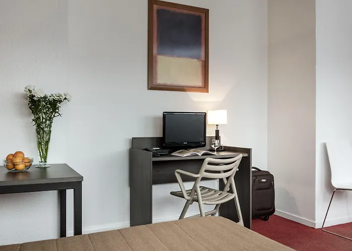 Adagio Access La 3* Париж