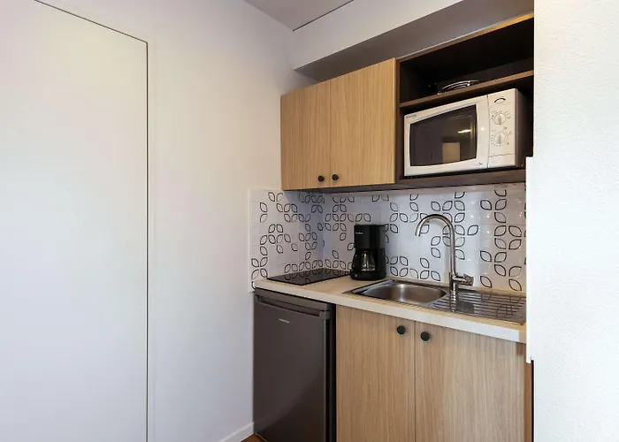 Adagio Access La Апарт-отель Париж