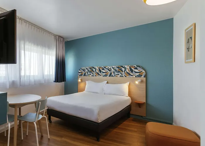 Adagio Access La Aparthotel 3*